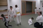 Dersten Görüntüler resim #237   <a href="usr_img/aikido/cocuk_aikido/buyuklerle_ders/img_0020.jpg" class="org_resim_indir" target="_blank" >Orjinal Resim</a>